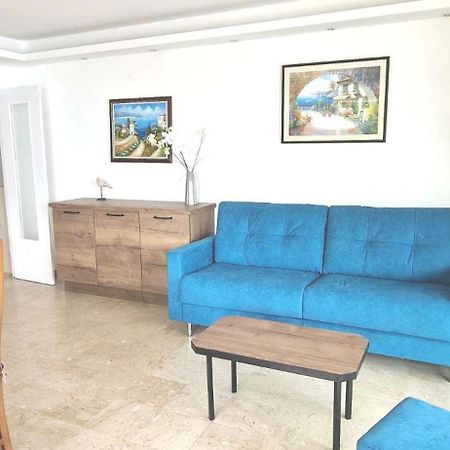 Appartement Bord De Mer Avec Garage Mentone Esterno foto