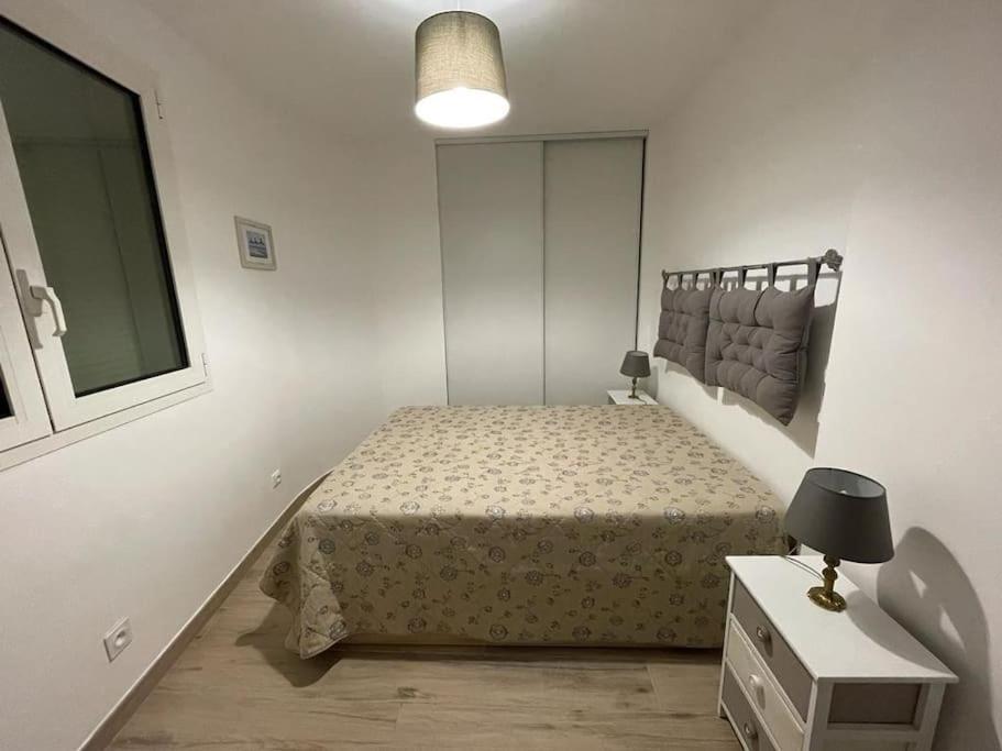 Appartement Bord De Mer Avec Garage Mentone Esterno foto