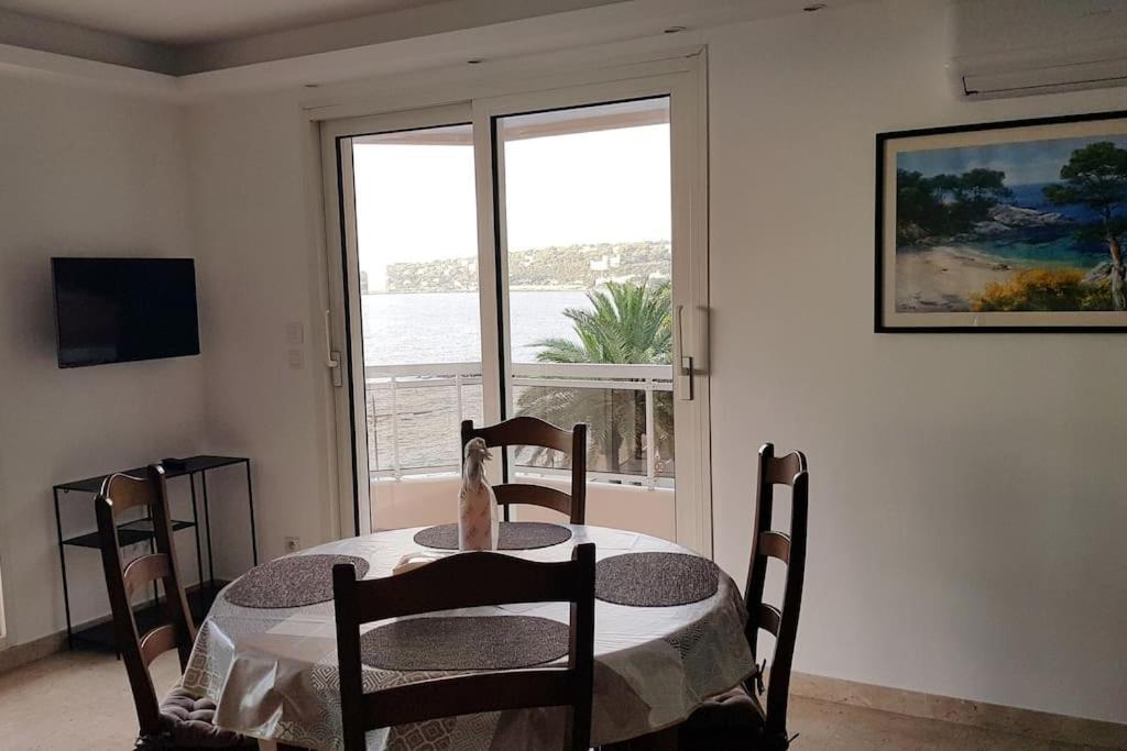 Appartement Bord De Mer Avec Garage Mentone Esterno foto
