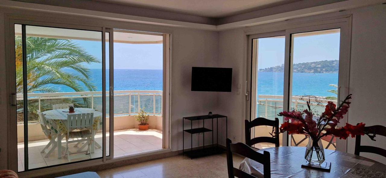 Appartement Bord De Mer Avec Garage Mentone Esterno foto